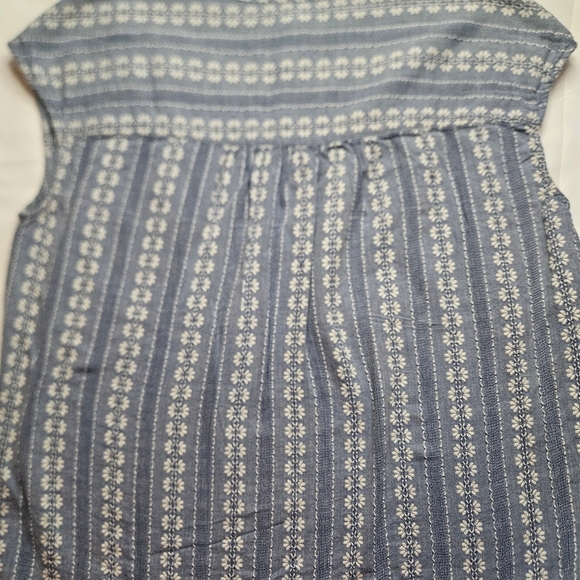Vince Camuto Womens Blue And White Lightweight Cap Sleeve Top Size Petite Medium - Picture 7 of 9
